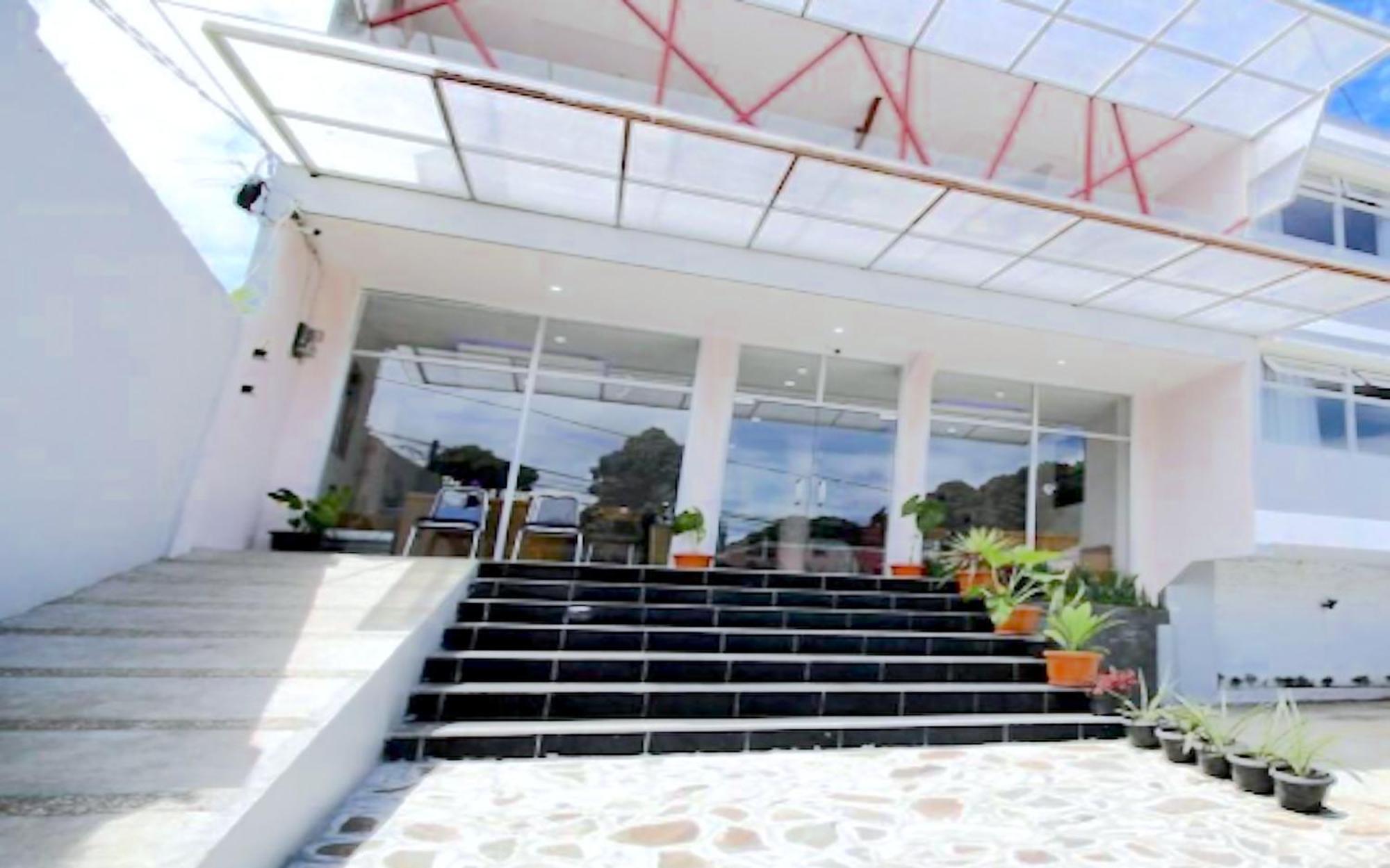 The Aurora By Makati Hotel Lembang Exterior foto