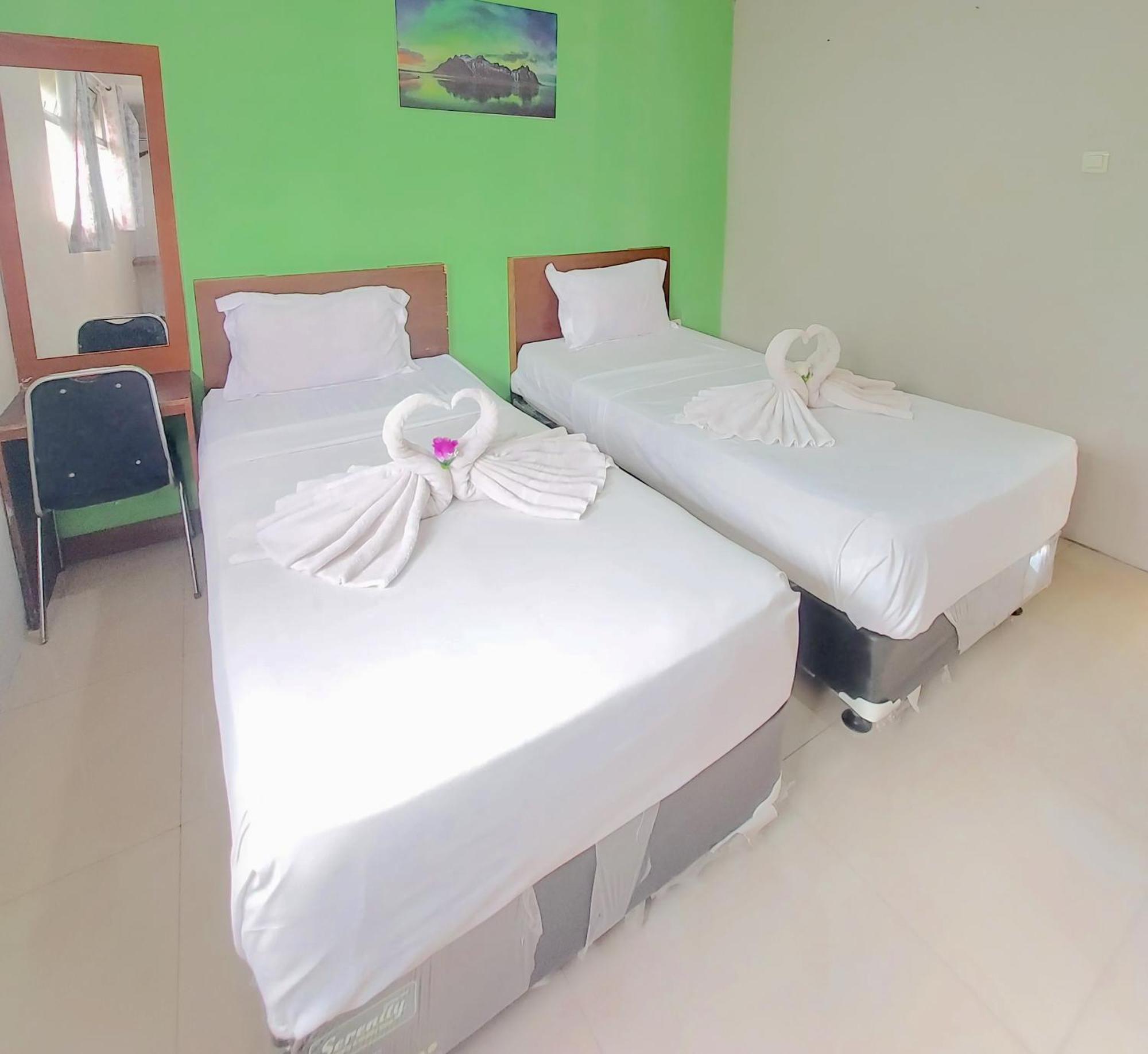 The Aurora By Makati Hotel Lembang Exterior foto