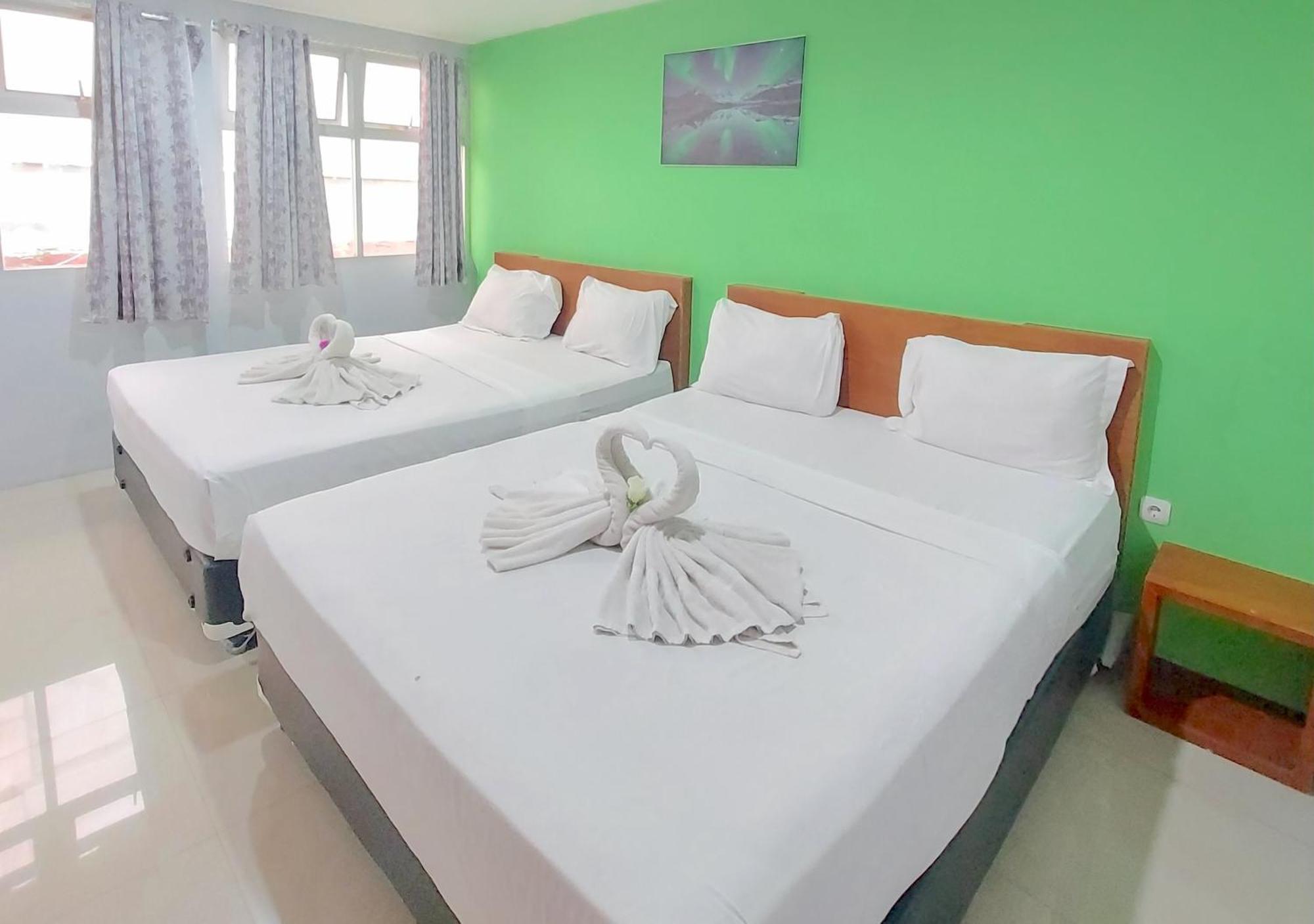 The Aurora By Makati Hotel Lembang Exterior foto